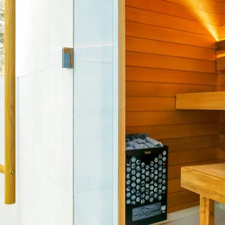 2 With Sauna And Terrace טאלין